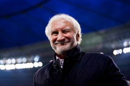 تمديد عقد رودي فولر كمدير رياضي للمنتخب الوطني الألماني