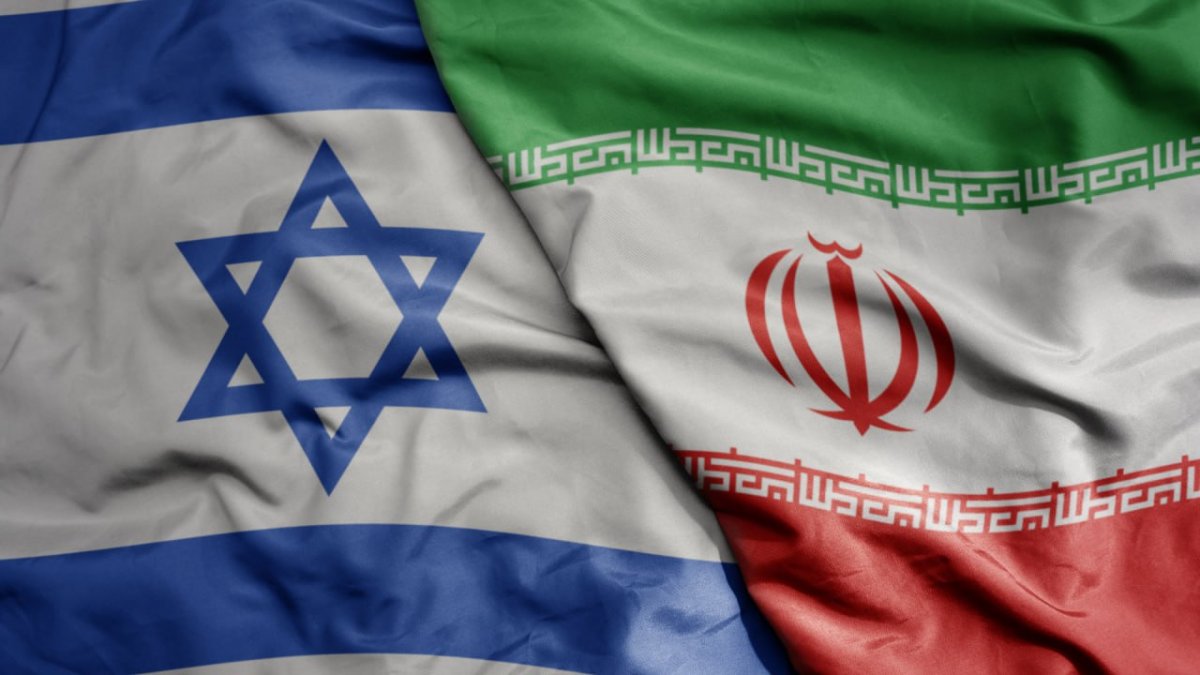 مطهرنیا، کارشناس بینالملل: احتمال ماجراجویی اسرائیل در چند روز آینده وجود دارد