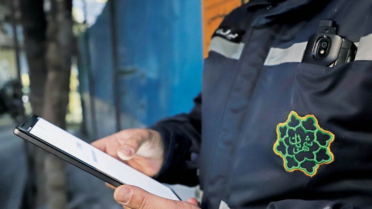 The Mayor of Tehran installs cameras on the uniforms of Tehran's city guards to protect individuals