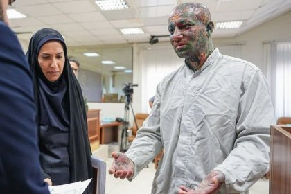 أمير تتلو في سياق الاحتجاجات إحدى الممثلات حرضتني لعمل أغنية