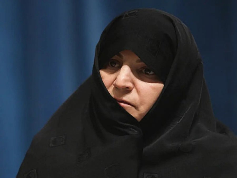 نماینده تهران: آقایان مماشات کردند و مقابله با بیحجابی و بیحیایی سختتر شد
