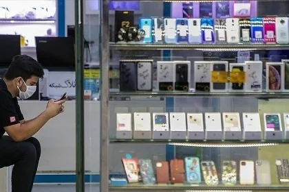 The Mobile Market Stagnation with the Decline in People's Purchasing Power