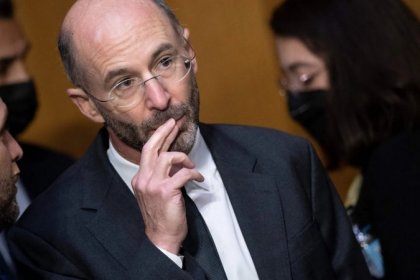 Allegation by two US Congress members that Robert Malley was suspended due to downloading classified documents on his mobile