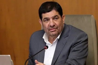 پس از تایید رهبر جمهوری اسلامی ایران محمد مخبر مسئولیتهای ریاست جمهوری را بر عهده گرفت