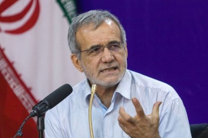 مسعود پزشکیان: در انتخابات کاندید خواهم شد