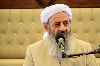 مولوی عبدالحمید: وظیفه حاکم و دستگاه قضائی است که در مورد کشتهشدن نیکا شاکرمی شفافسازی کنند