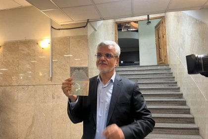 محمود صادقی در انتخابات ۱۴۰۳ ثبتنام کرد