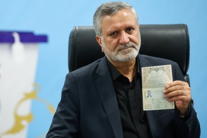 Solat Mortazavi's Claim: I Will Not Step Aside for Anyone in the Elections