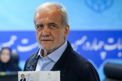 Masoud Pezeshkian: Don't Wait for the Formation of the Headquarters, Bring People to the Polls