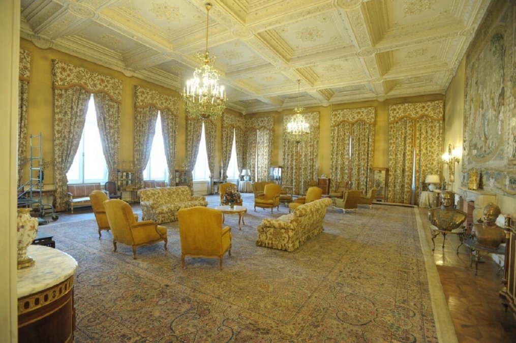 Claim of the Vice President for Legal Affairs: The Carpets of Saadabad Are Still Missing