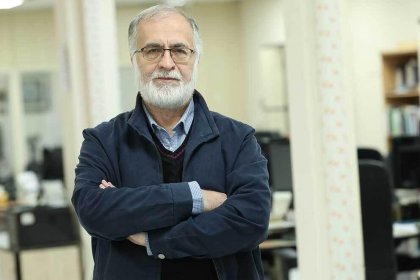 محمد عطریانفر حصل على المرتبة الأولى في مناظرة الليلة الماضية مع بورمحمدي