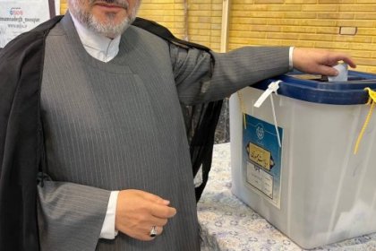 ابطحی، لعنت بر شیطان بفرستید و رأی دهید