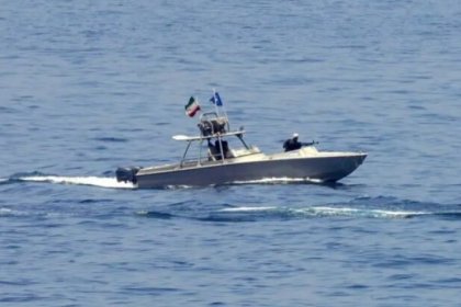 الحرس الثوري الإيراني يحتجز ناقلة نفط إماراتية