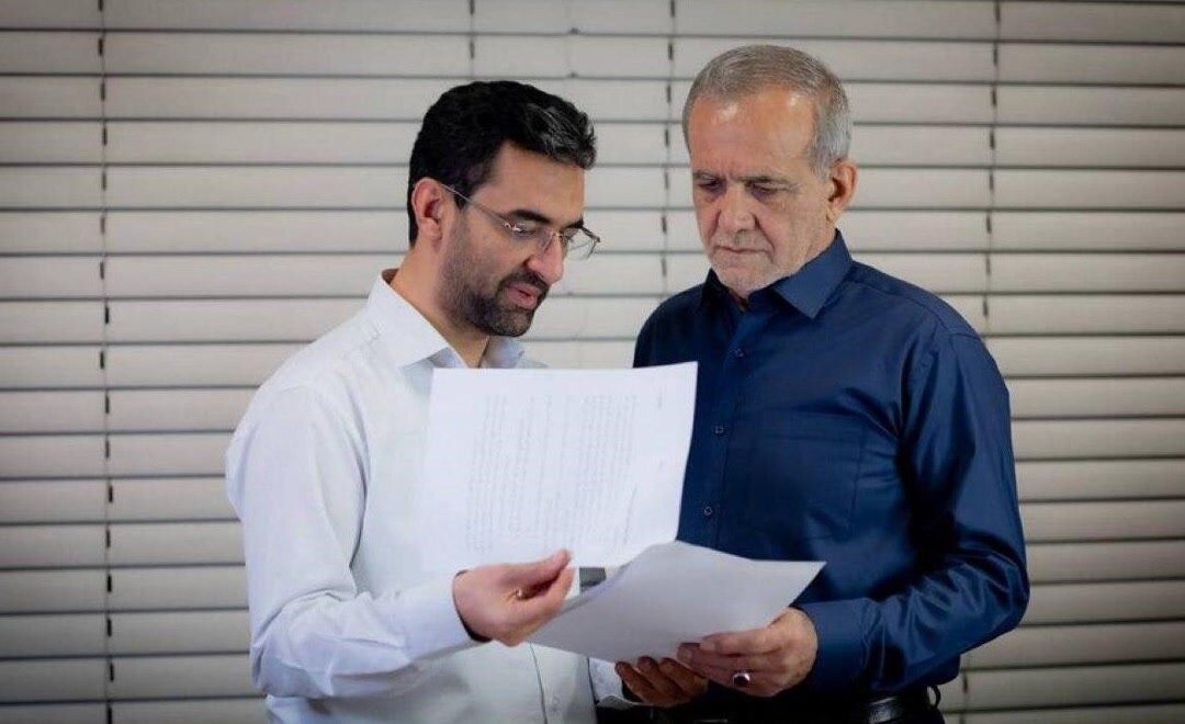 Azari Jahromi votes for Pezeshkian