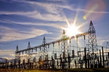 تحطيم الأرقام القياسية المتتالية لاستهلاك الكهرباء 77 ألف ميغاواط