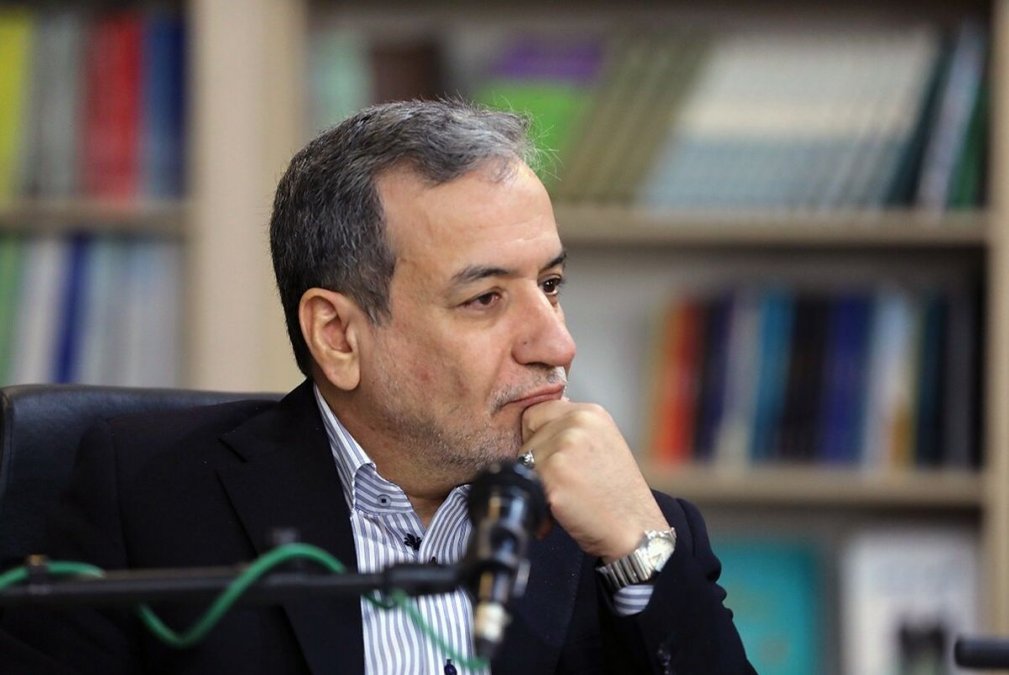 خبرگزاری تسنیم: عراقچی، محتملترین گزینه برای وزارت امور خارجه دولت مسعود پزشکیان است