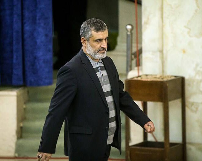 Commander of the IRGC Aerospace Force: Do not defame Pezhkian at all