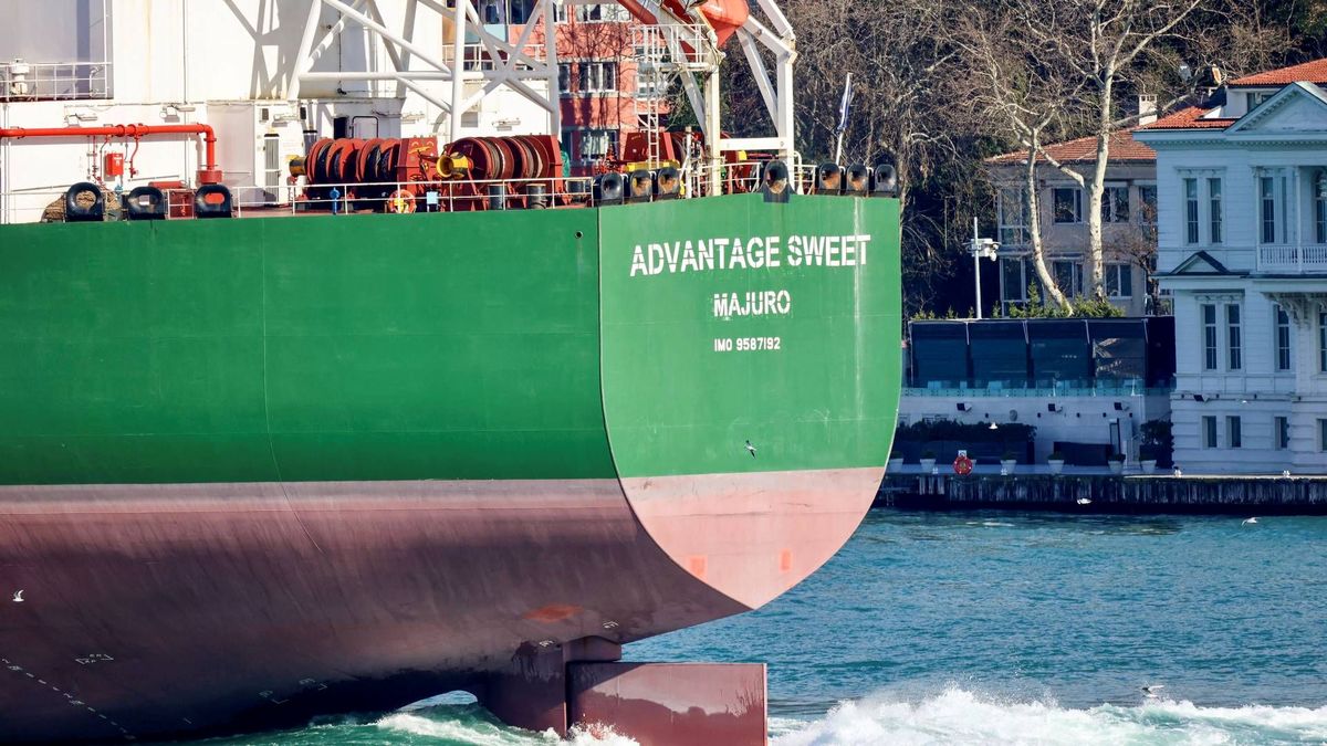 Oil Tanker Seized by Iran Anchors off UAE Coast
