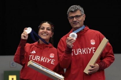 Archer Turk Wins Medal Without Equipment