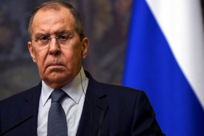 Russian Foreign Minister Invites Araqchi for a Visit to Russia