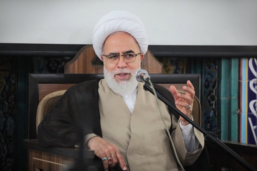 The Imam of Friday Prayer in Kermanshah: We Should Not Be Lenient in Dealing with Unveiling