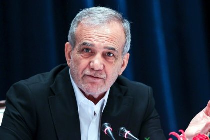 پزشکیان: در موضوع حجاب میخواهند ایران را چند پاره کنند