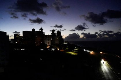 كوبا تجاوزت الليلة الثالثة على التوالي من الانقطاع العام للكهرباء