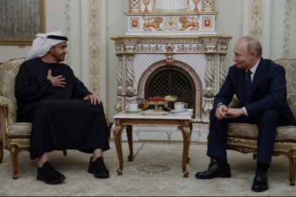 رئيس دولة الإمارات ضيف خاص لفلاديمير بوتين