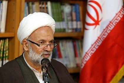 نماینده قم: اگر به اسرائیل پاسخ ندهیم پررو میشود