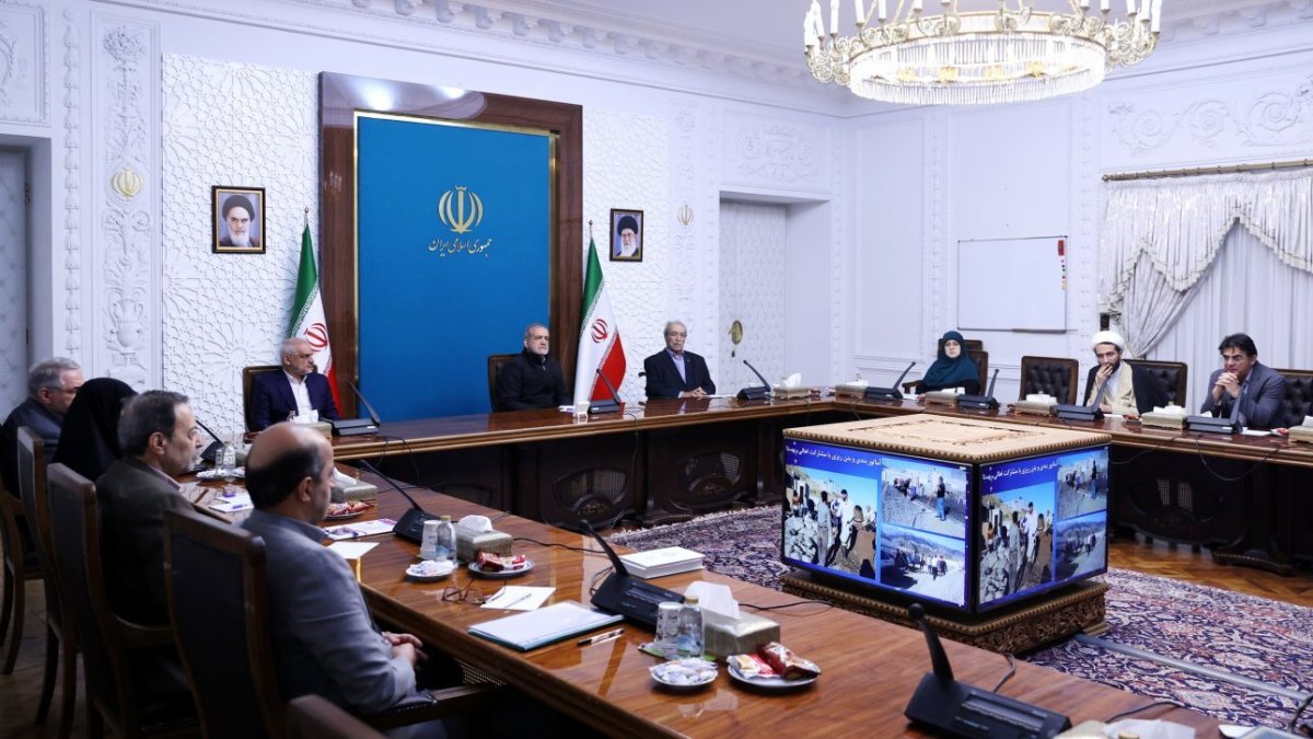 پزشکیان: باید بپذیریم، باور و اعتقاد را نمیتوان به زور به کسی ارائه کرد