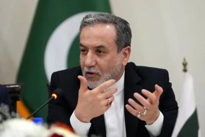 عراقچي: بر دیپلماسی فعال با همه کشورها متمرکز شده‌ایم