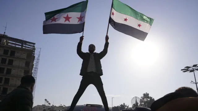 المبعوث الخاص للأمم المتحدة يدعو إلى الرفع السريع للعقوبات عن سوريا