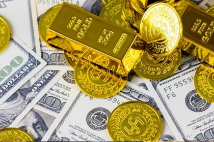 The price of the dollar and gold coin increased in Tehran's market