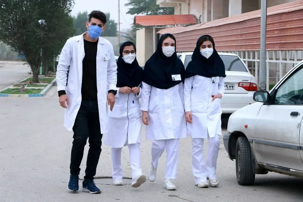 رئيس كل منظمة النظام التمريضي: بعض الأقسام في المستشفيات أغلقت بسبب نقص الممرضين