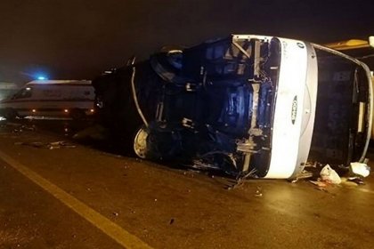 انقلاب حافلة تقل طلاب في كرمان ووفاة 6 أشخاص