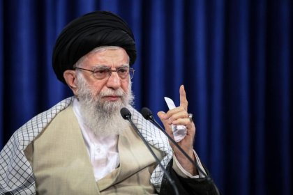 Supreme Leader of the Islamic Republic: Trump is Seeking to Deceive Public Opinion