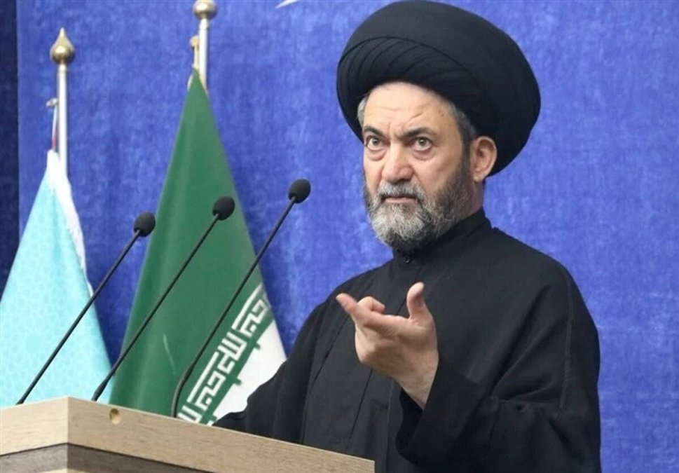 نماینده رهبری در اردبیل: صلاح ترامپ در این است که با ما توافق کند