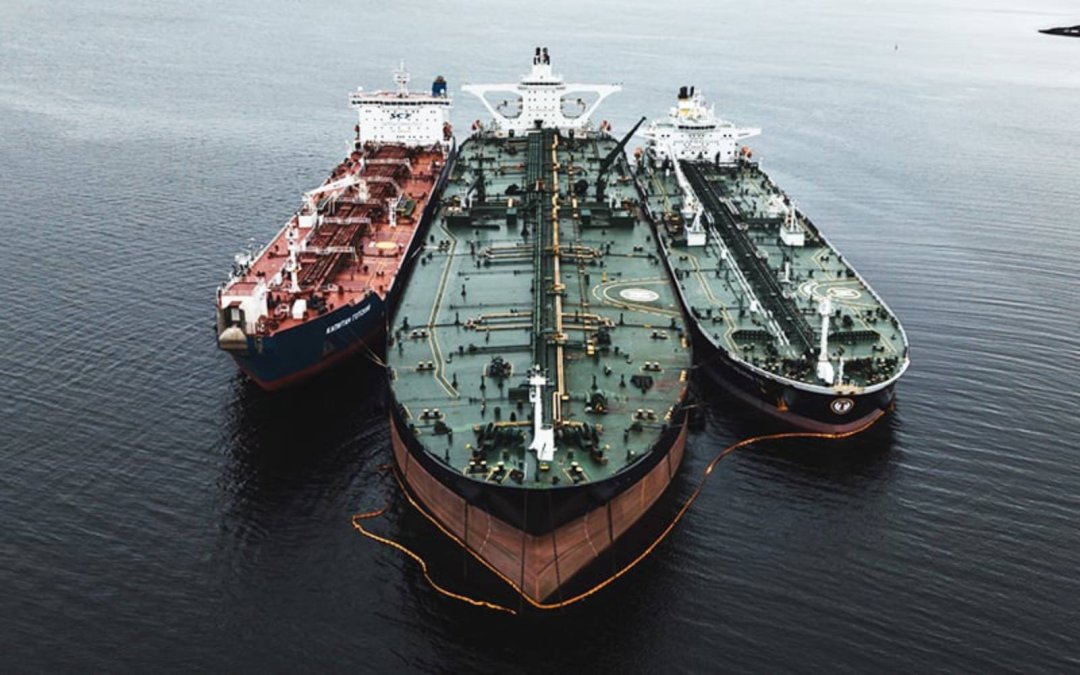 Bloomberg: Eleven Iranian Oil Tankers Detained in Malaysia