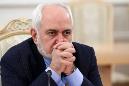 Zarif: We Must Have Strategic Relations with Russia Realistically