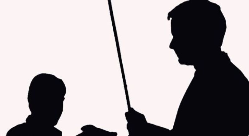 Teacher summoned to Sanandaj court