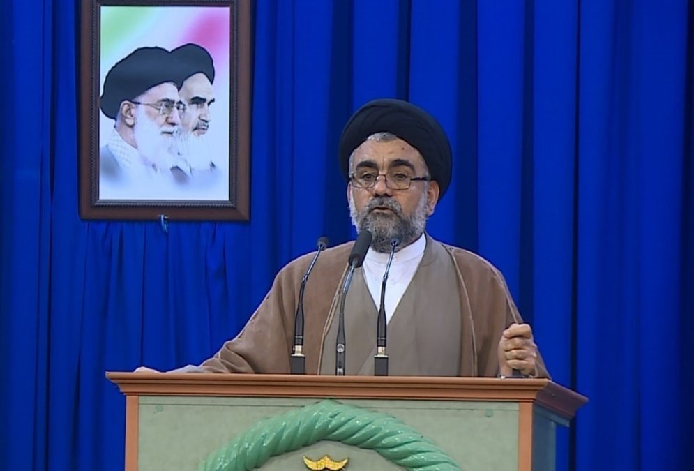 The Temporary Imam of Bushehr Reacts to Videos of the Alley Music Festival as a Cause of Indecency