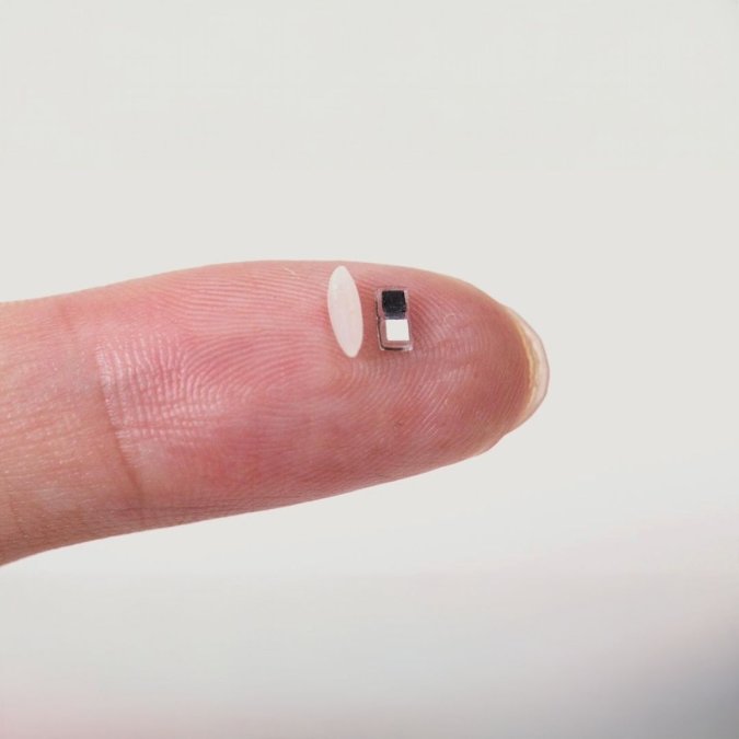 Scientists Successfully Create the Smallest Pacemaker the Size of a Grain of Rice