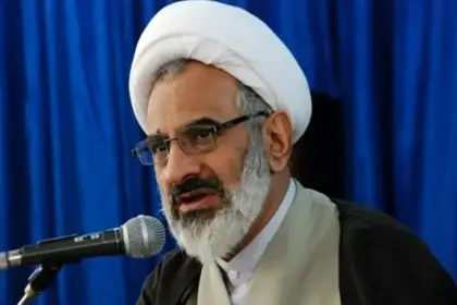 حاجی صادقی: نماینده رهبری - مساجد نباید سکولار شوند