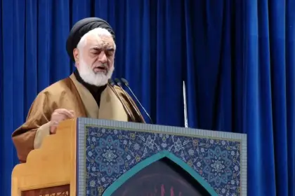 The Imam of Friday Prayer in Isfahan: We are the ones who can neutralize the sanctions