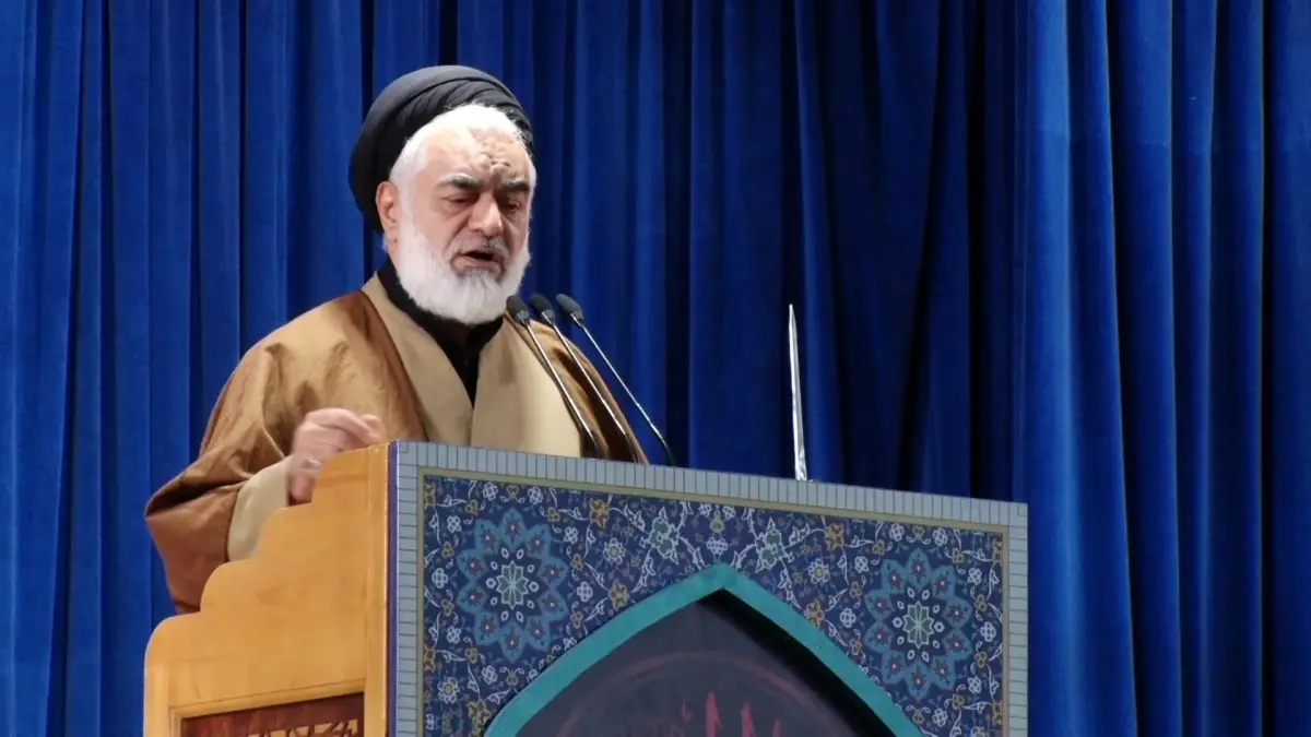 The Imam of Friday Prayer in Isfahan: We are the ones who can neutralize the sanctions