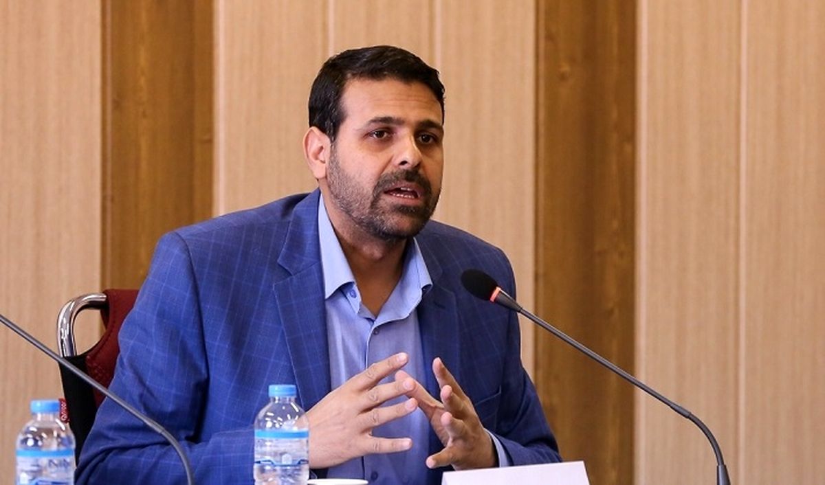عضو هیئت رئیسه مجلس: اگر مثل کرهشمالی بمب اتم داشتیم، ترامپ تهدید به بمباران نمیکرد