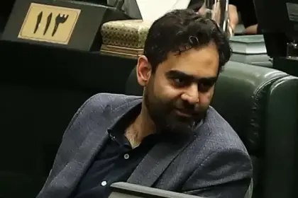 Amirhossein Sabati: America will not solve any problem even by giving 500 billion dollars to Iran