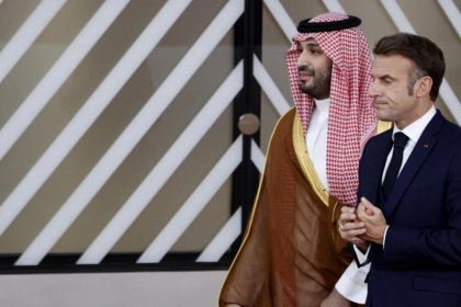 ماكرون يحضر افتتاح المكتب الجديد لصندوق الاستثمار السعودي