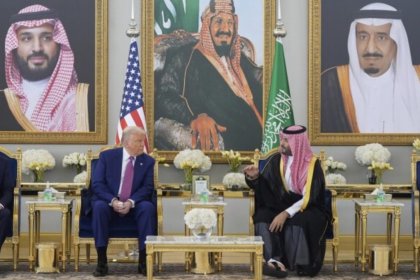 ترامب ذهب إلى السعودية لتعزيز الدبلوماسية الاقتصادية