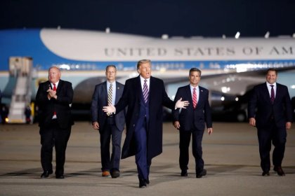 Debate over Iran in Trump's Base